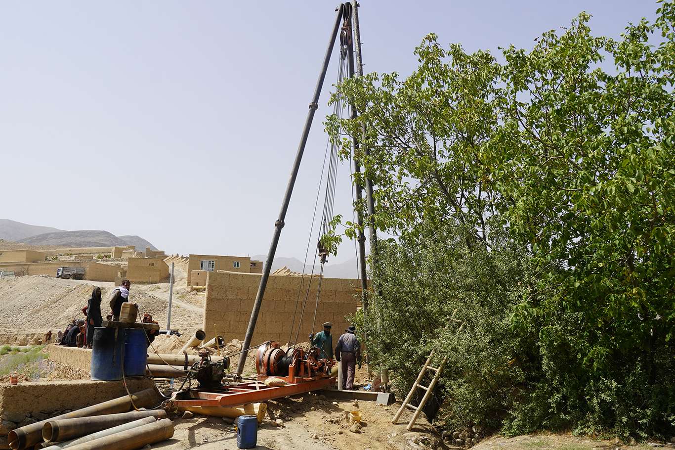 Yetimler Vakfı Afganistan'ın çeşitli bölgelerinde su kuyusu çalışması başlattı